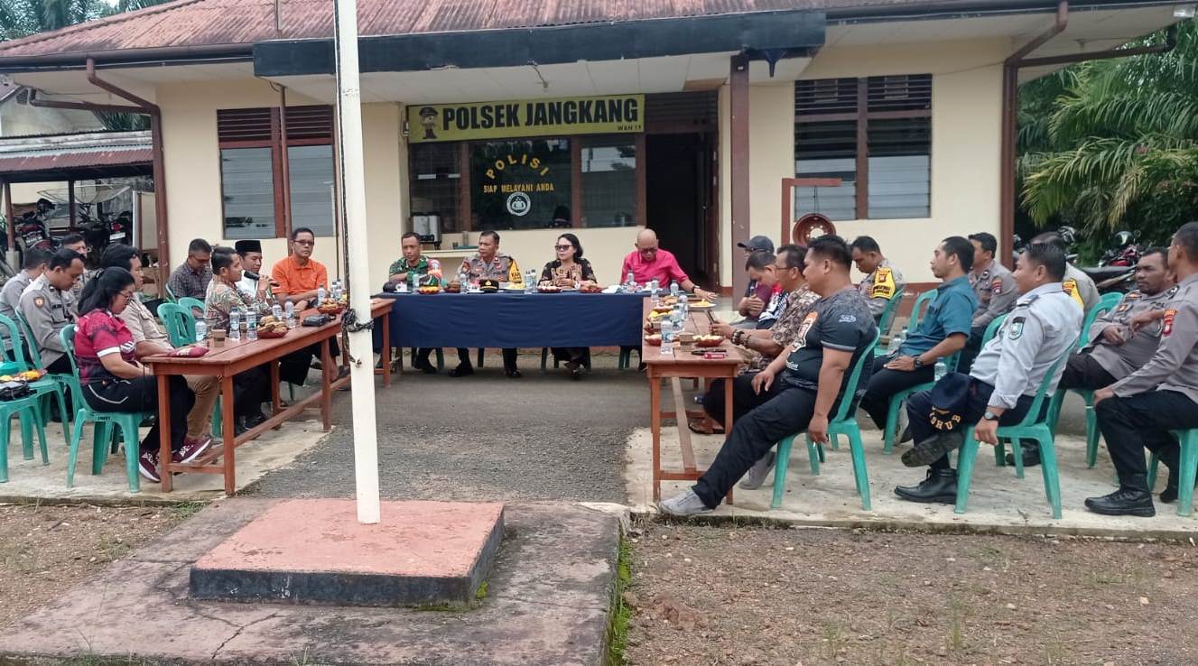 Perkuat Sinergi Lintas Sektor, Kapolsek Jangkang Gelar Coffee Morning Bersama Forkopimcam dan Tokoh Masyarakat
