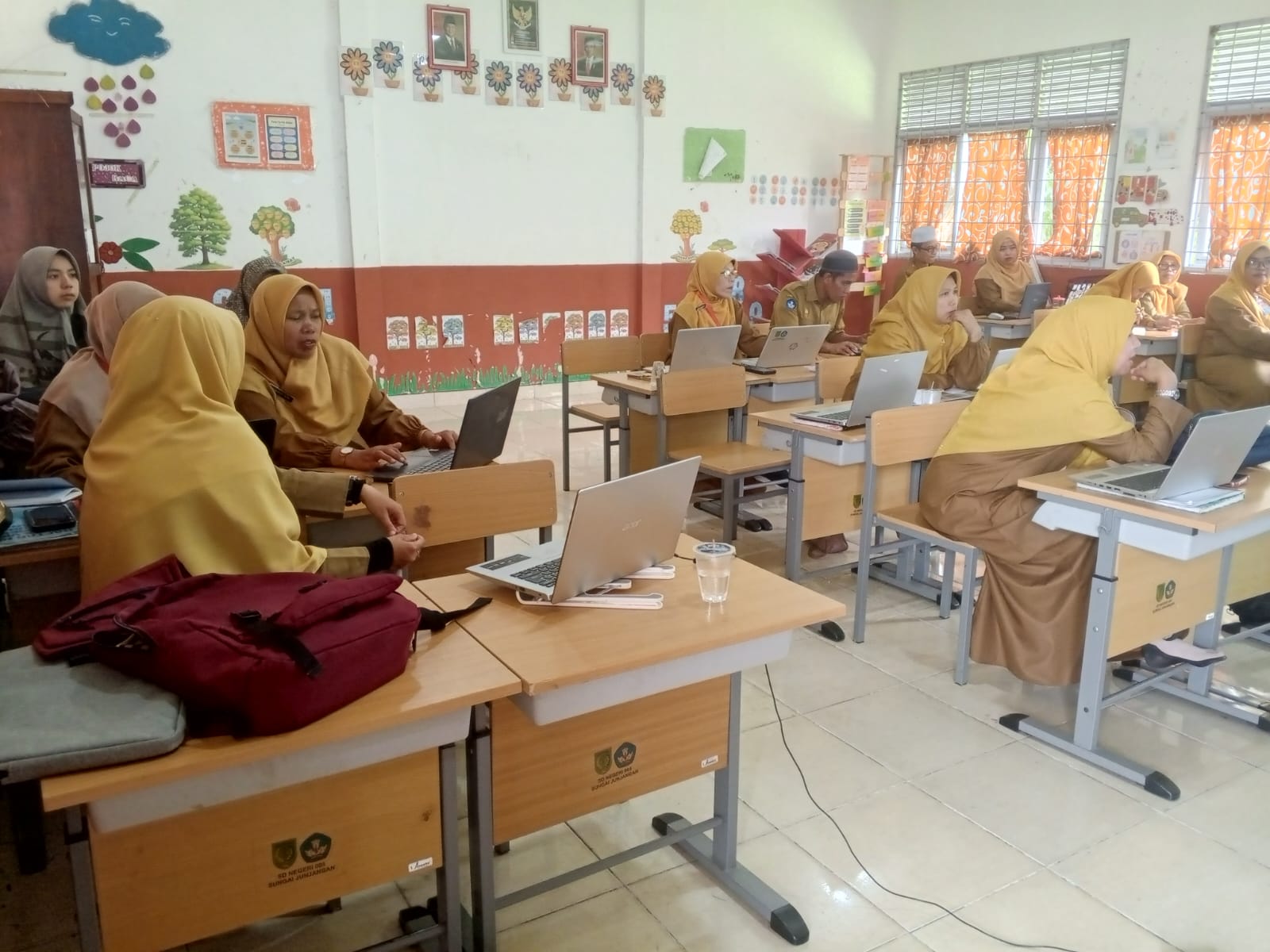 Perkuat Kualitas Pendidikan, SDN 005 Sei Junjangan Gelar Pelatihan Penyusunan Program Tahunan dan Semester