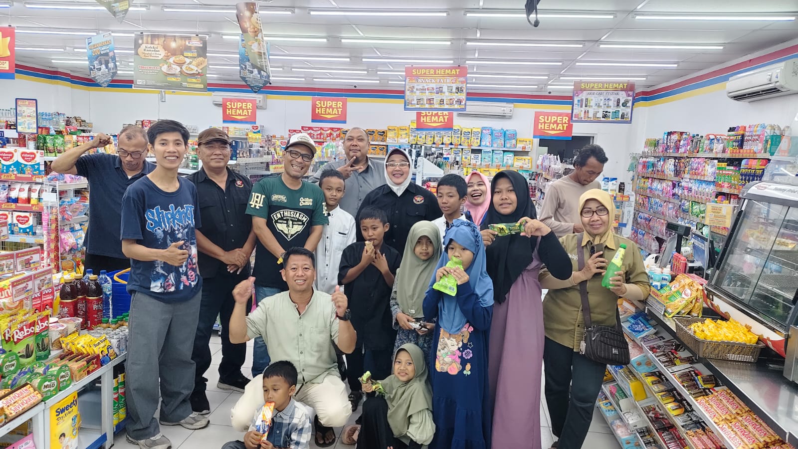 Jumat Berkah ke-351, Squad Nusantara Jatim Tebar Kepedulian dan Kebahagiaan untuk Anak Yatim di Sidoarjo*