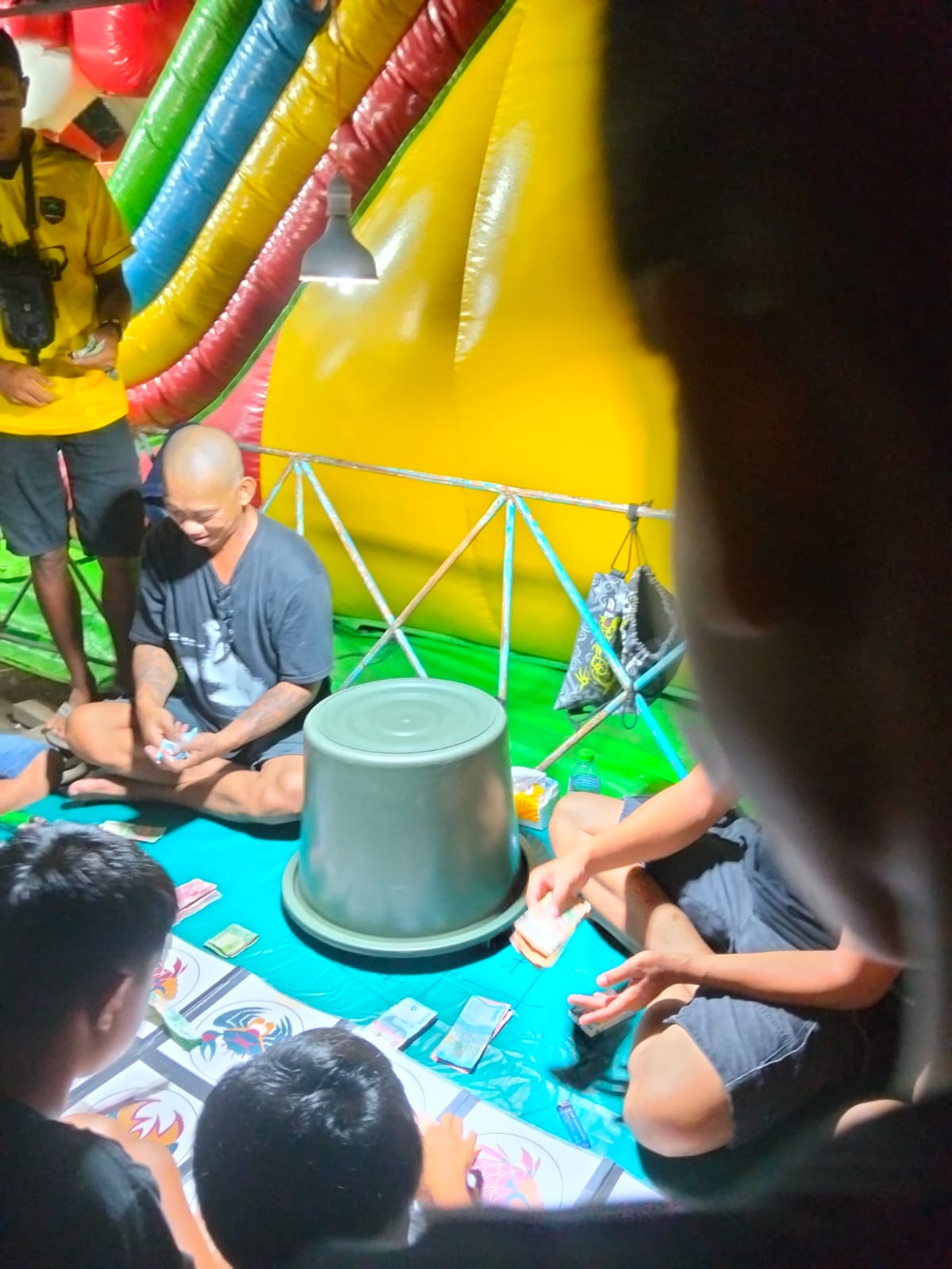 Hiburan “Bobo” di Sepauk Disorot, Warga Pertanyakan Dugaan Praktik Judi Kolok