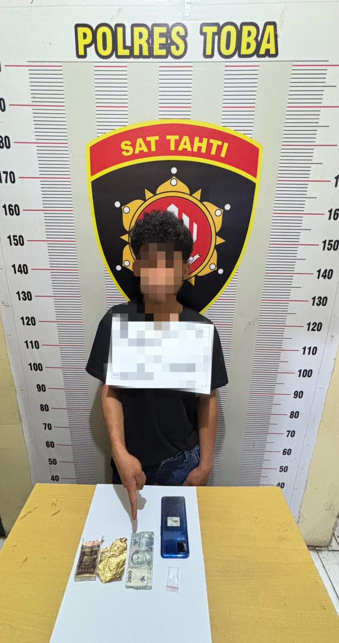Kurir Narkoba Asal Silaen Diringkus di Pinggir Jalan Jalinsum Balige, 1,35 Gram Sabu Disita Polisi*