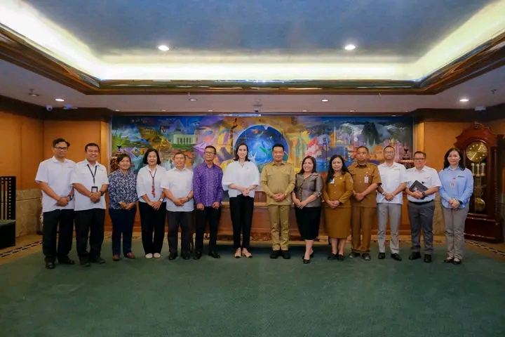 Bupati Humbang Hasundutan Audiensi ke Menteri Pariwisata, Dorong Pengembangan Danau Toba, Wisata Seribu Goa dan Sukseskan Lake Toba Triathlon 2026
