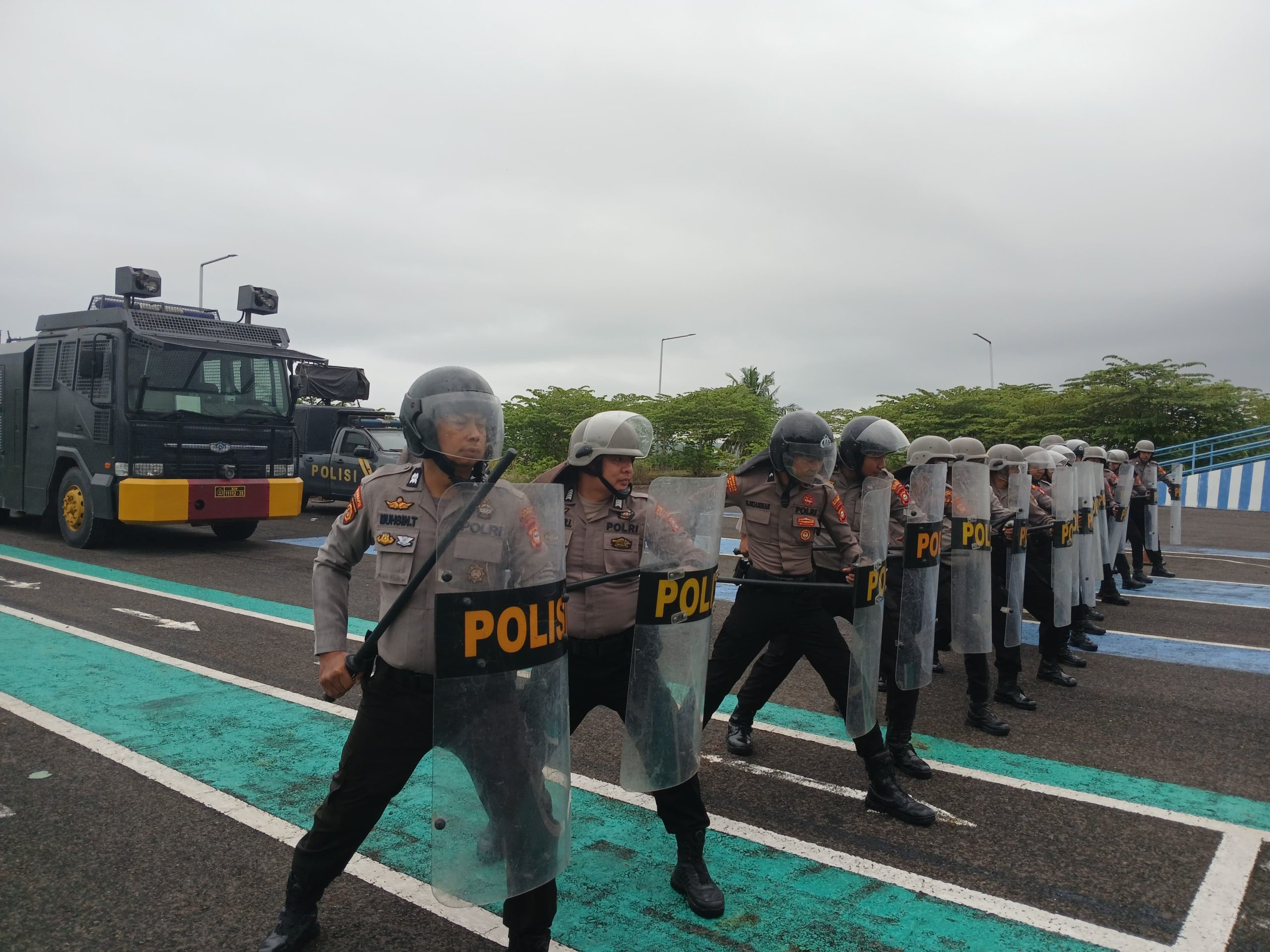 Amankan May Day, Polres Bulukumba Latihan Dalmas*