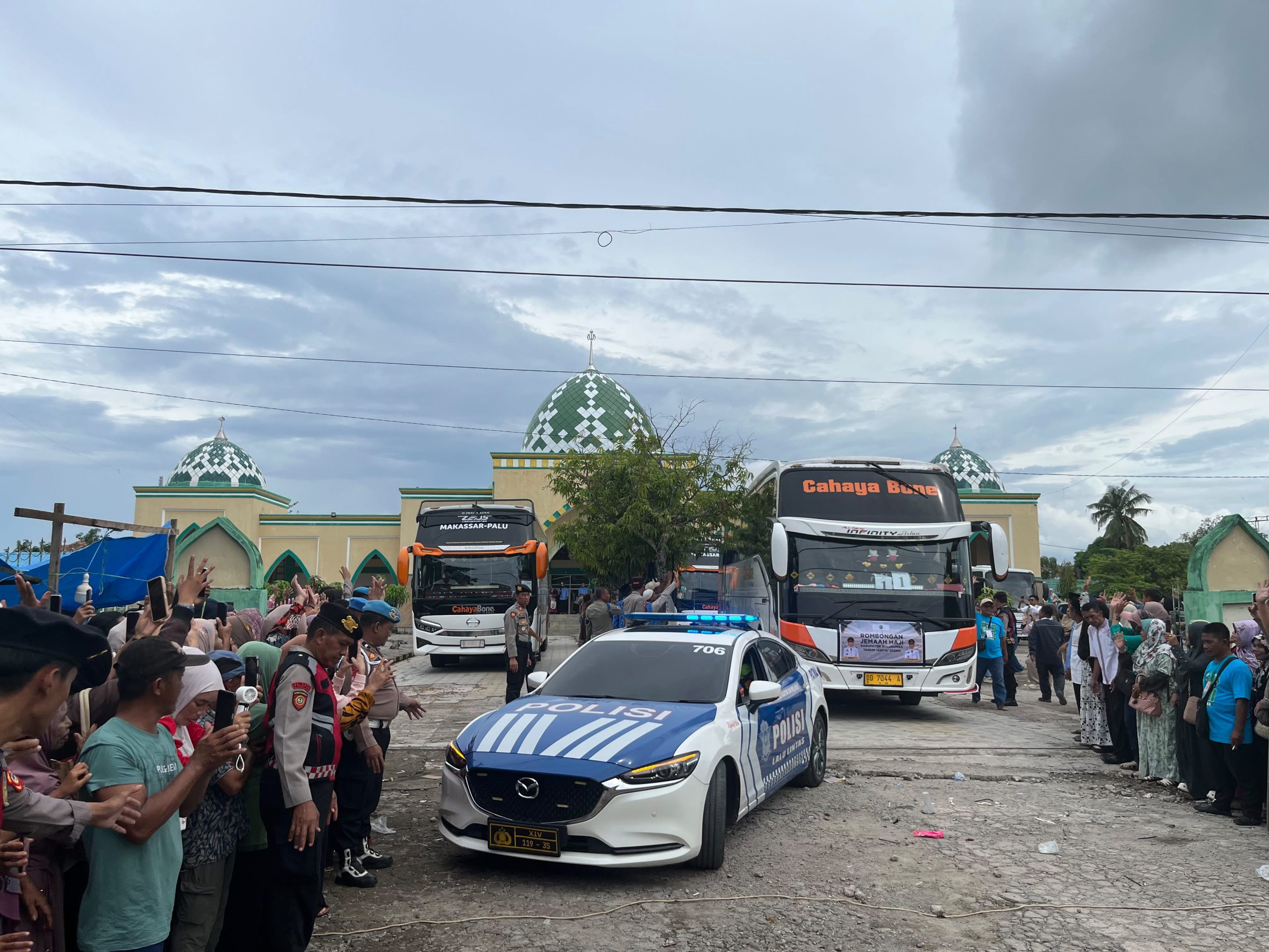 Polres Bulukumba Kawal Ketat Pemberangkatan 149 CJH Tahun 2026