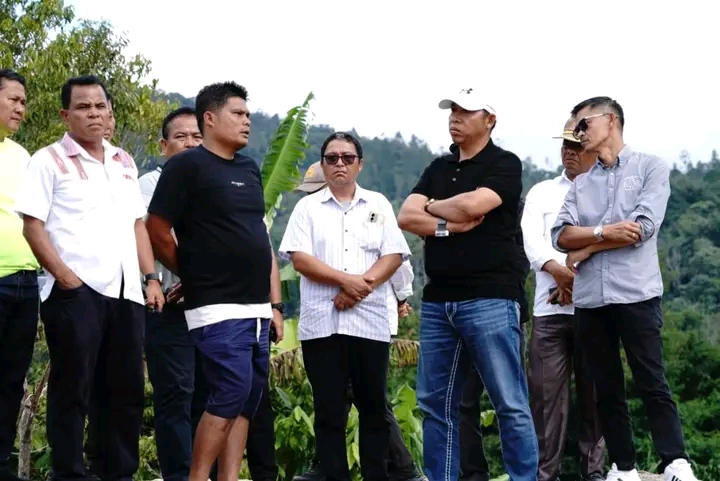 Bupati Tapanuli Utara bersama Wakil Bupati, Kapolres, dan jajaran OPD