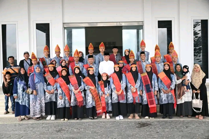 Bupati Lepas Kontingen MTQ Humbahas ke Tingkat Provinsi Sumut