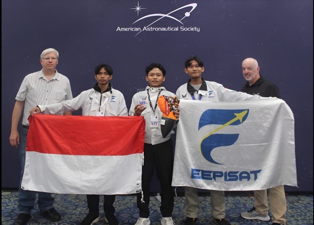 Program Jagoan Digital, Bawa Anak Banyuwangi Juara Dunia CanSat Competition (Kompetisi Teknologi Satrlit Mini) di Amerika Serikat