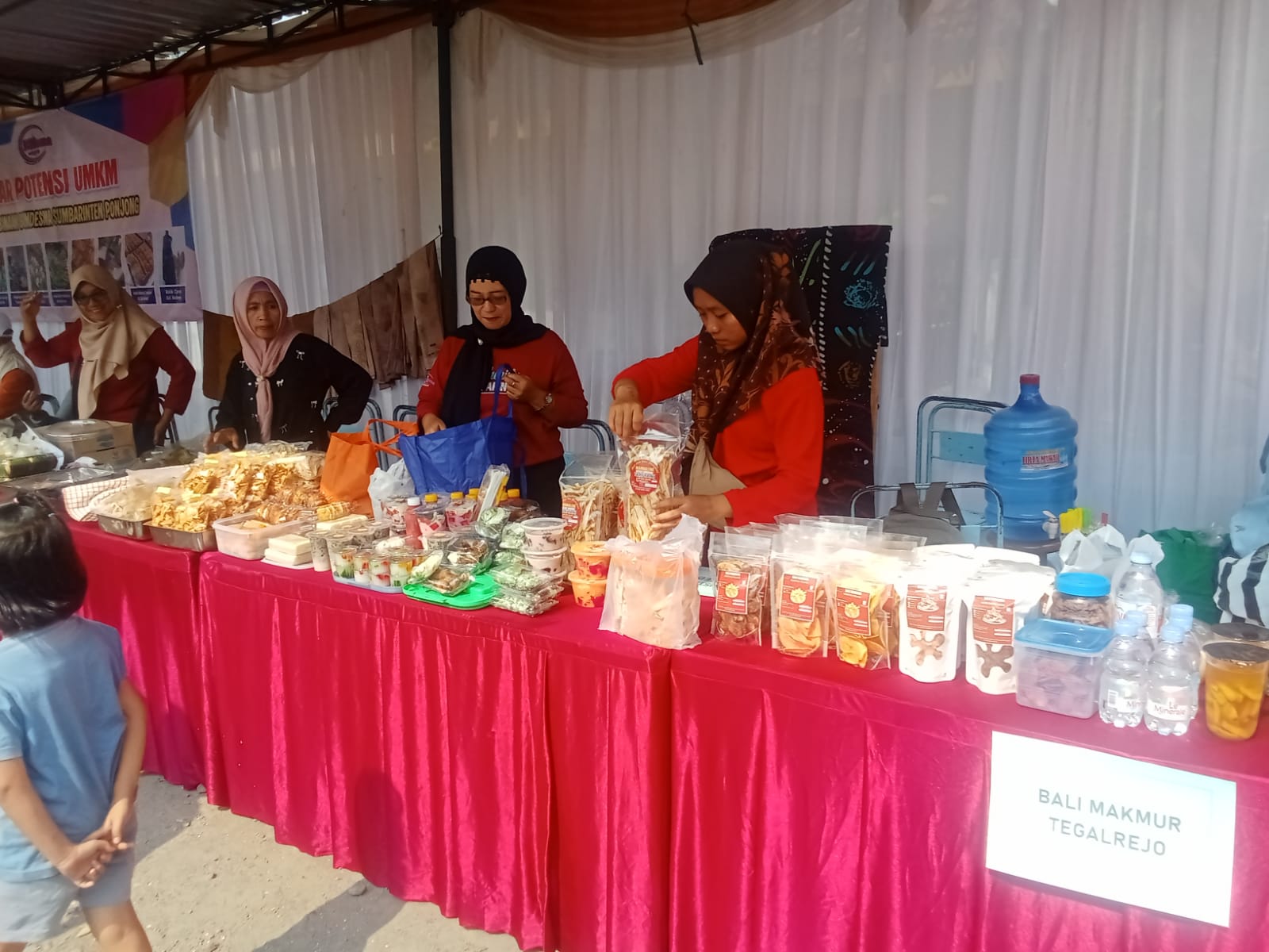 UMKM Kedai Prima Tampil Mewakili Desa Bedoyo di HUT BUMDesma ke-21 Kecamatan Ponjong.