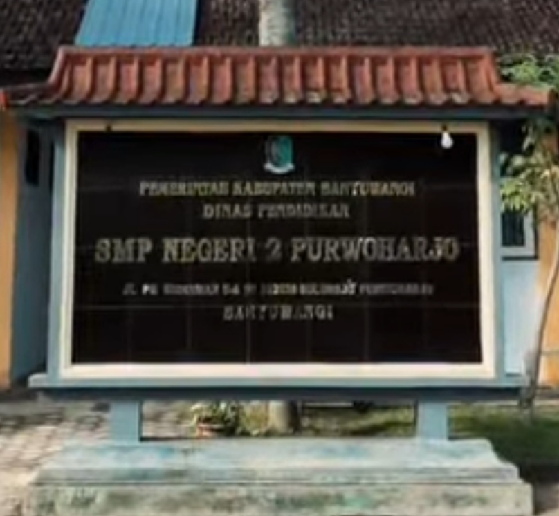 Kepala SMP Negeri 2 Purwoharjo: Seragam Siswa Baru Tahun Ajaran 2026 Dapat Dibeli di Luar Sekolah